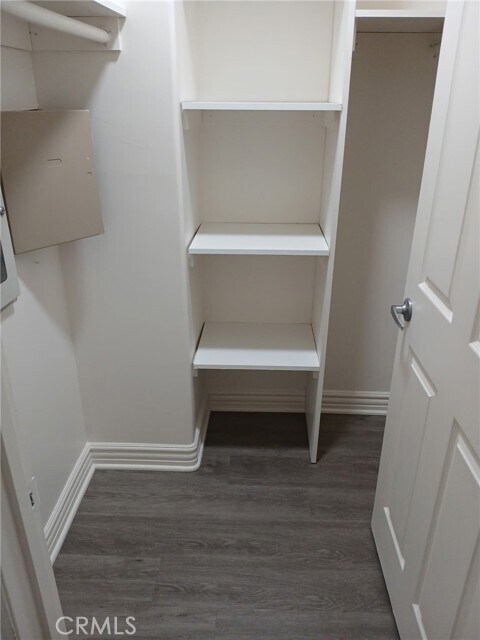 Building Photo - 10220 Samoa Ave