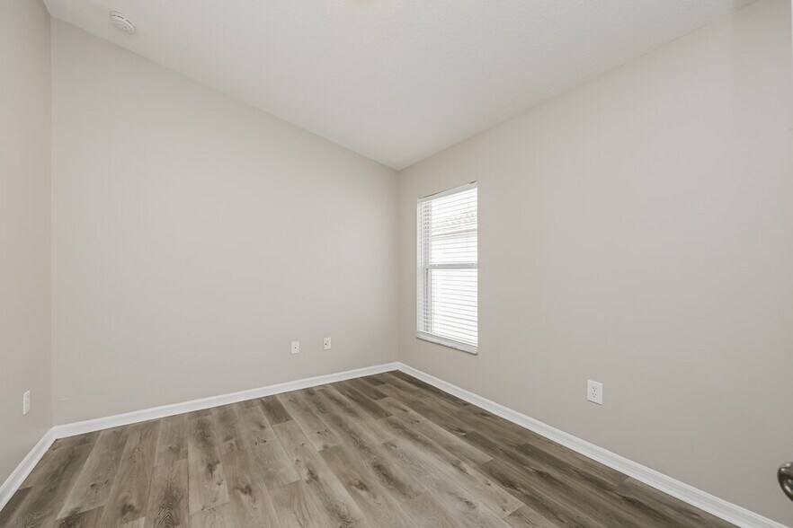 Building Photo - 12724 Evington Point Dr