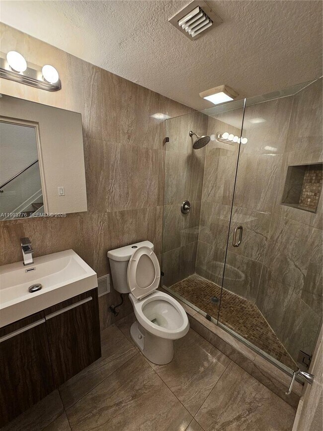 Building Photo - 11384 NW 84th Terrace