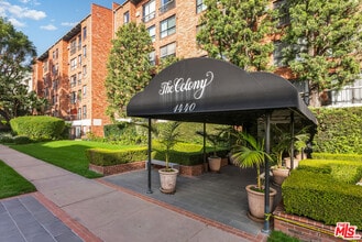 Building Photo - 1440 Veteran Ave