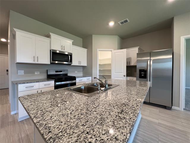 Building Photo - 9456 Mint Hill Dr