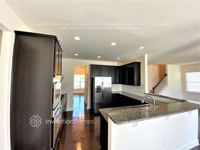 Building Photo - 4221 Cemkey Way