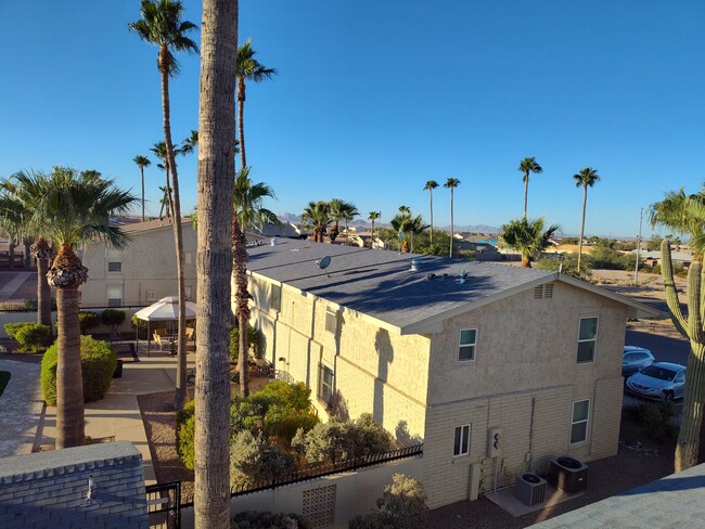 Building Photo - 15551 Sunland Gin Rd