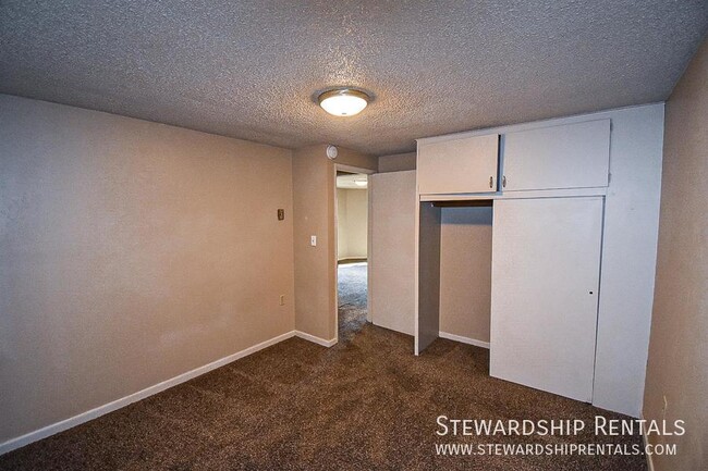 Building Photo - 1831 Kincaid St