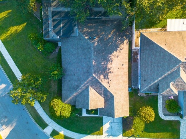 Building Photo - 497 Pickfair Terrace