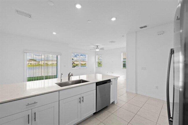 Building Photo - 10376 Lavender Aster Trl