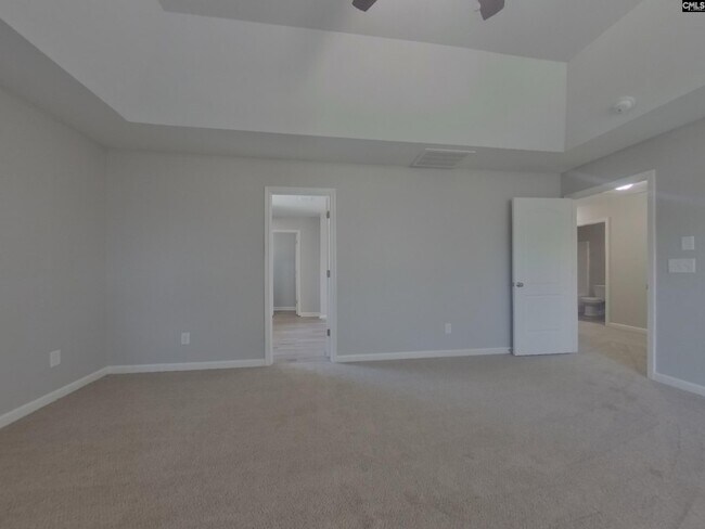Building Photo - 154 Greenbank Dr