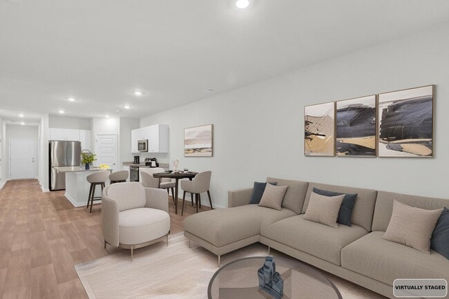 Building Photo - ***MOVE-IN SPECIAL*** $500 OFF OF YOUR FIRST MONTH'S RENT AND APPLICATION FEES WAIVED UPON APPROV...