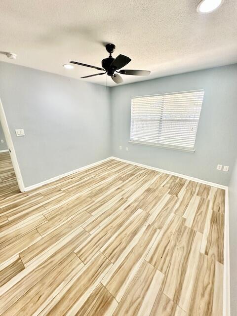 Building Photo - 603 Colonial Dr