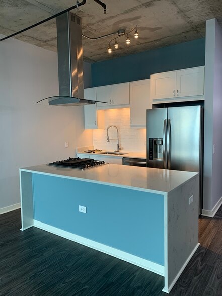 Kitchen - 50 E 16th St