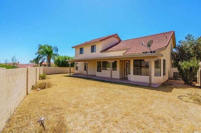 Building Photo - 11600 N Quicksilver Trail