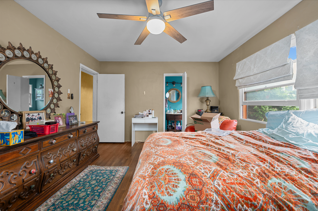 Building Photo - 4 Bed/2 Bath House - Walk to SDSU!