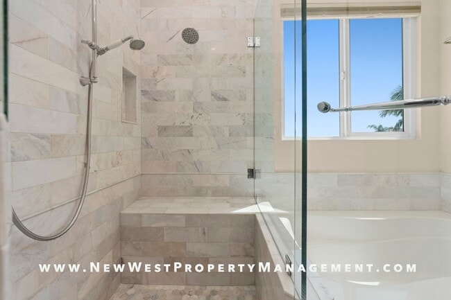 Building Photo - Renovated Carmel Valley 4 Bedroom at Costa...
