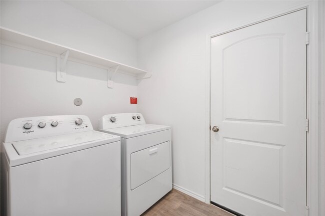 Building Photo - 5407 Tuscany Hills Ln