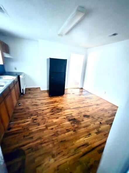 Building Photo - 1158 Fairplains Rd