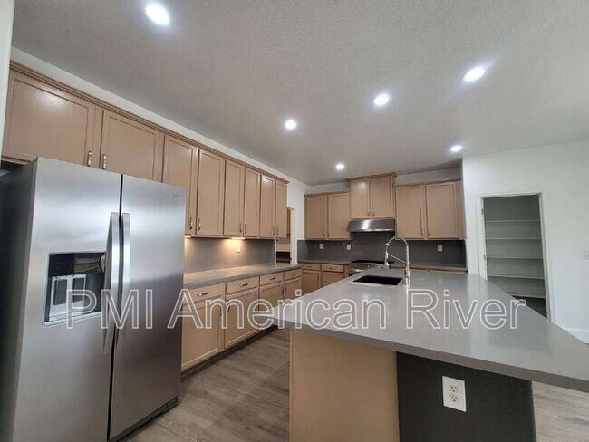 Building Photo - 4265 Thalia Way