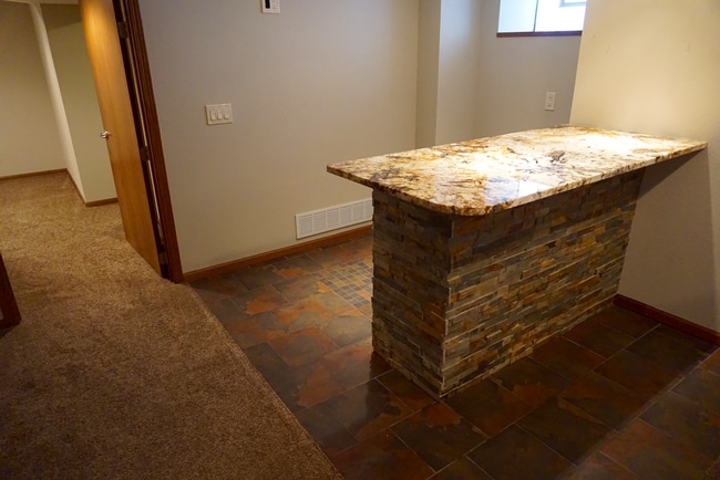 Building Photo - 5-Bedroom House Near U of MN Campus