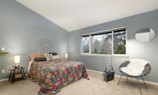 Building Photo - Bright & Renovated 3-Bed Condo in Northshore Summit