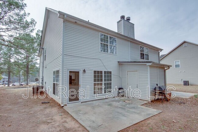 Building Photo - 216 Matthew Ln