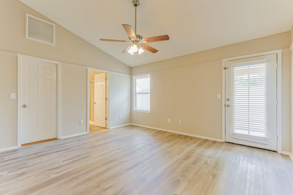 Building Photo - 4526 E Towne Ln