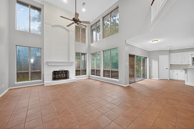 Building Photo - 901 Longmire Rd