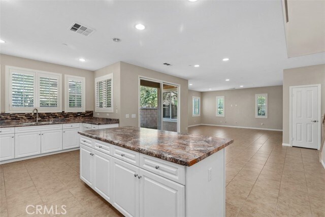 Building Photo - 14564 Monet Dr