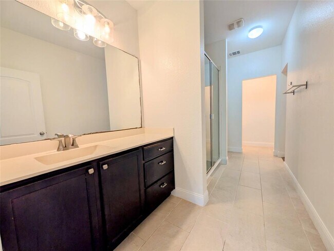 Building Photo - 3508 Wickham Ln