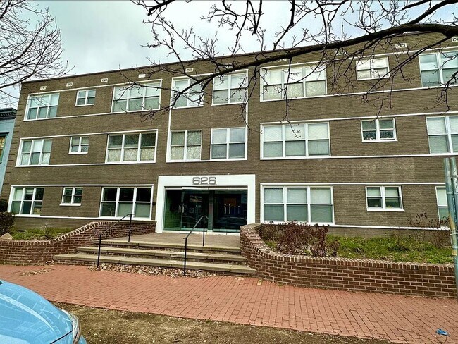 Building Photo - Sleek One-Bedroom in Eastern Market - Parking Spot Included!