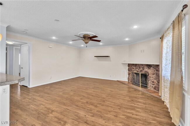Building Photo - 1345 Cinder Rock Dr