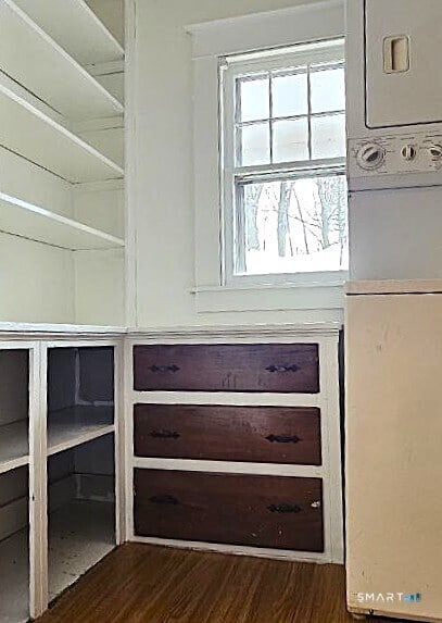 Building Photo - 49 Bingham St