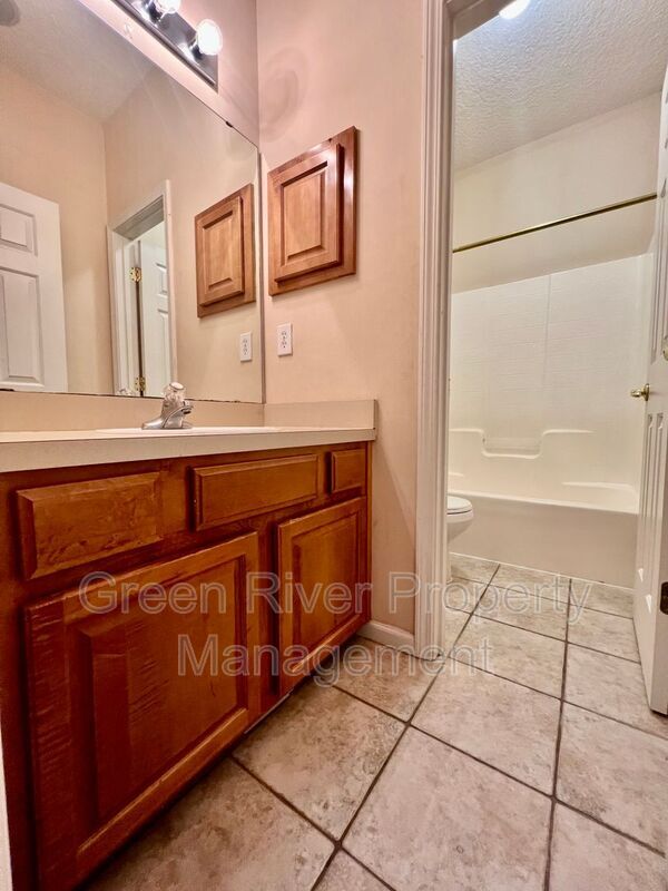 Building Photo - 12576 Arrowleaf Ln