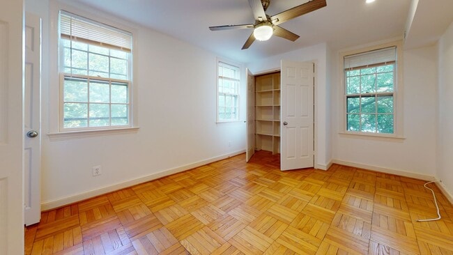 Building Photo - Spacious, Light-filled One Bedroom One Bat...