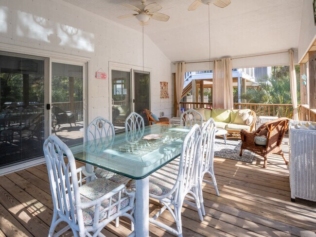 Building Photo - OFF-SEASON MONTHLY BEACH LIVING AWAITS!