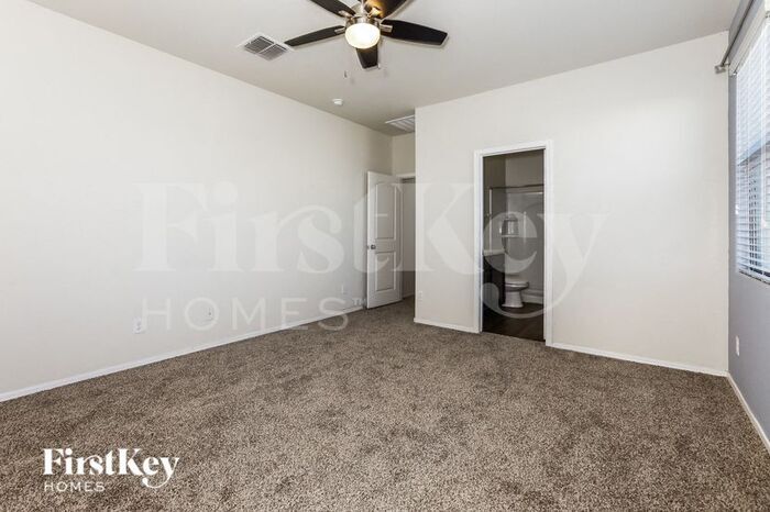 Building Photo - 11316 E Cliffrose Ln