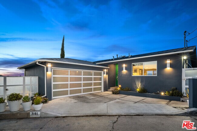 Primary Photo - 7191 Pacific View Dr