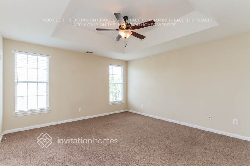 Building Photo - 8515 Castledown Dr
