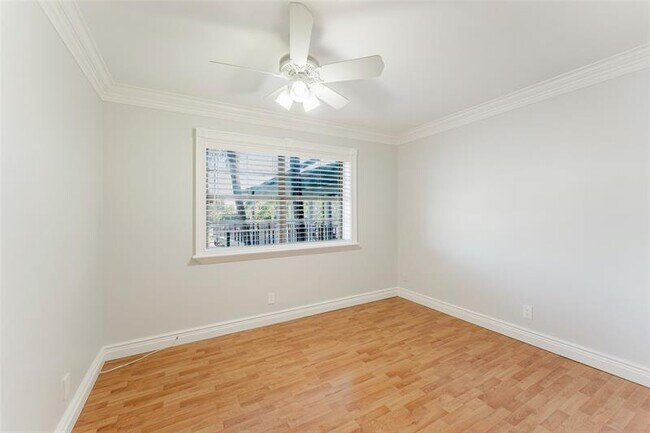 Building Photo - 9440 SW 8th St