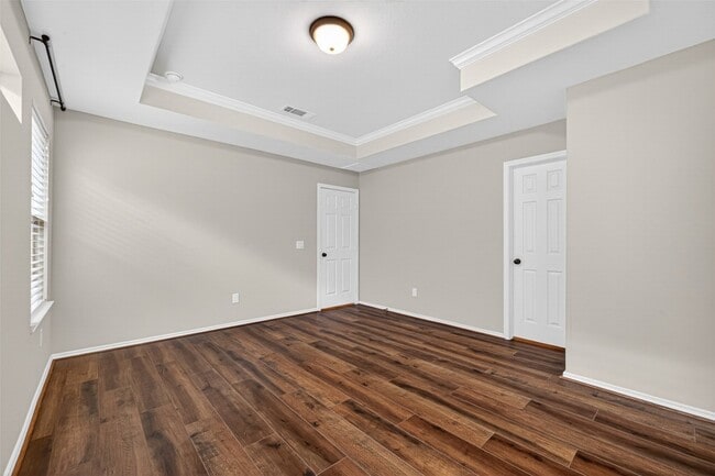 Building Photo - 4007 Delta Rose St