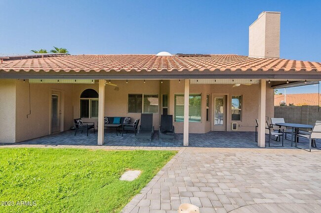 Building Photo - Beautiful full furnished home in desirable North Scottsdale