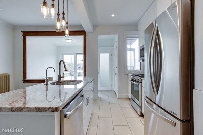 Building Photo - 3 br, 3 bath Townhome - 702 Ingraham St NW