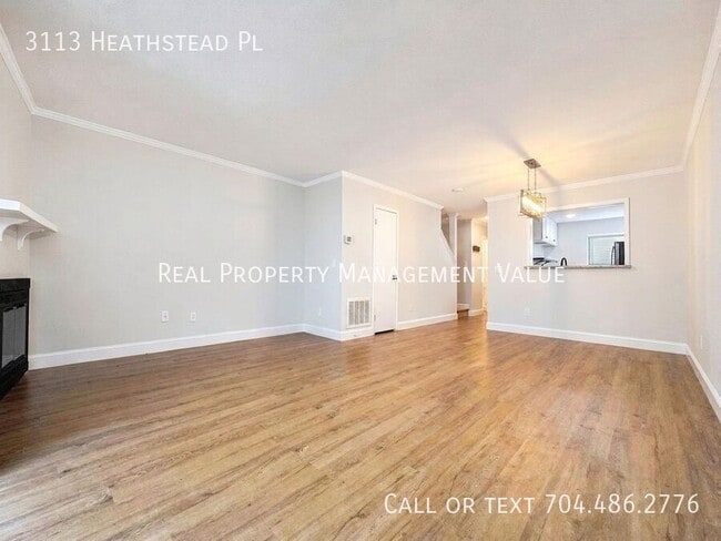 Building Photo - 3113 Heathstead Place
