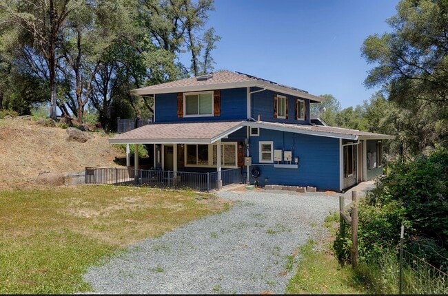Building Photo - 21723 E Hacienda Dr