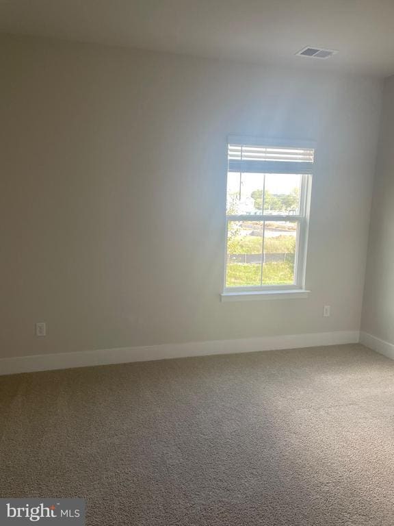 Building Photo - 107 Haida Ln