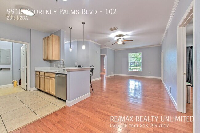 Building Photo - 9918 Courtney Palms Blvd