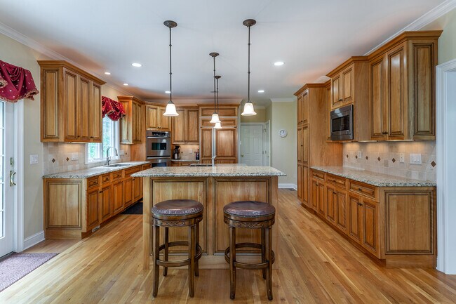 Building Photo - 15 Logging Trail Ln