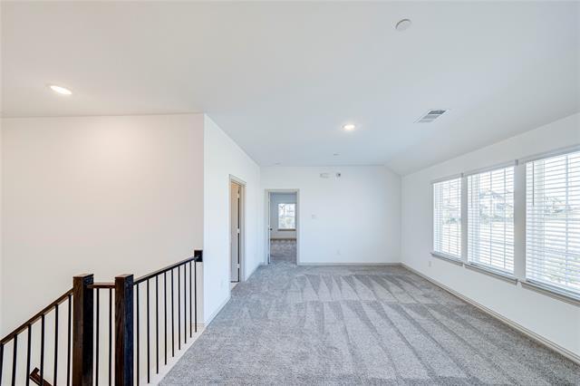 Building Photo - 8888 Samara St