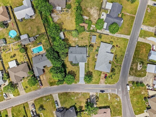 Building Photo - 1434 Santa Anita Dr