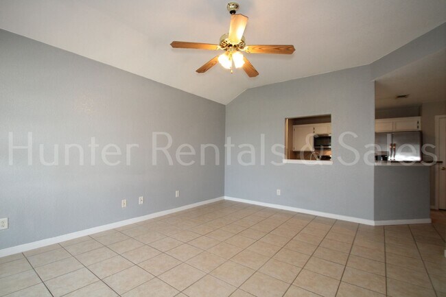 Building Photo - 3007 Dannen Ct
