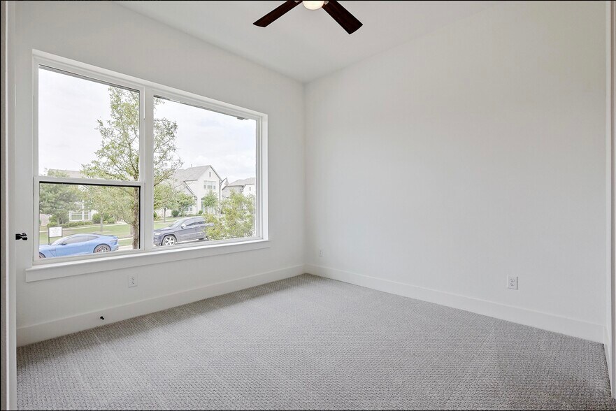 Bed room Lvl1 - 7621 Hewitt