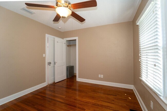 Building Photo - 31 Menendez Rd